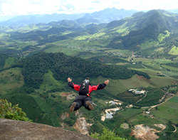 VIVIENDO LAS MONTAAS DESDE EL AIRE - SALTO BASE EN SUIZA!