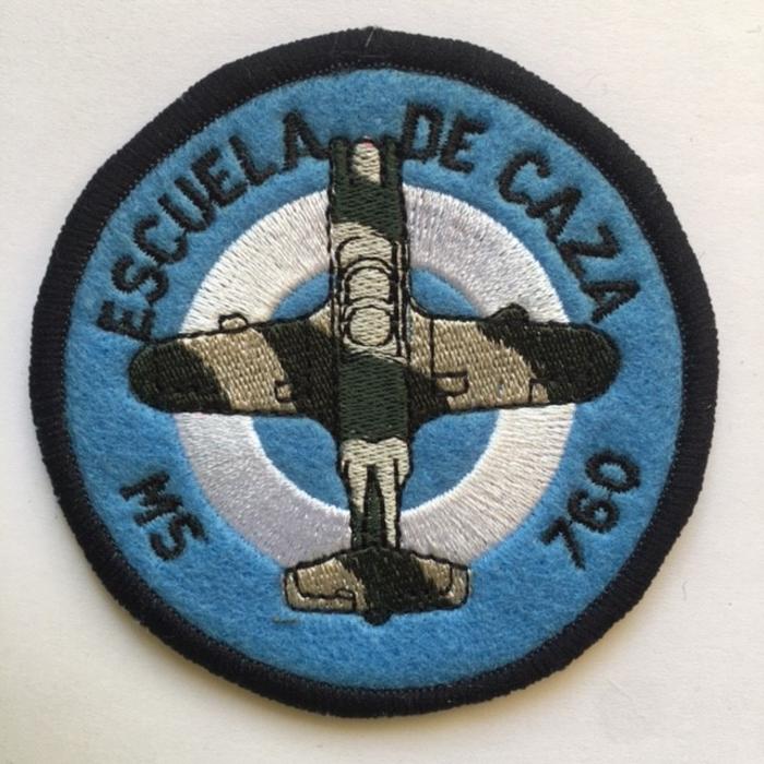 ESCUELA DE CAZA MS760