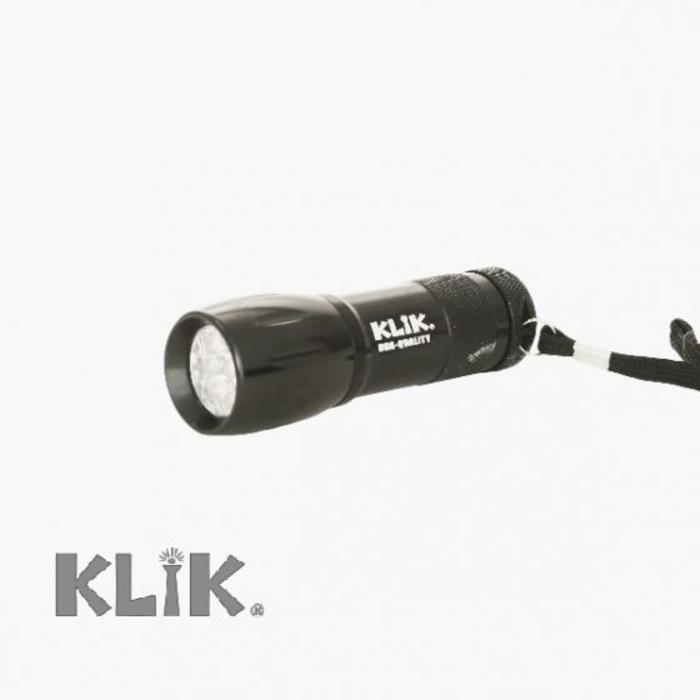 LINTERNA COLOR NEGRO EN ALUMINIO 9 LEDS - 30LM