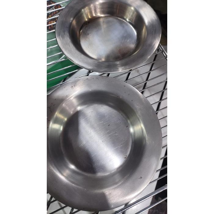ANTIGUO PLATO DE ACERO INOXIDABLE  DEL EJERCITO ARGENTINO