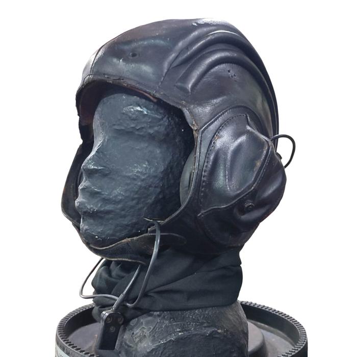 CASCO  DE CUERO DE TRIPULANTE DE TANQUE SHERMAN