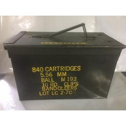 CAJA METALICA MILITAR FFAA